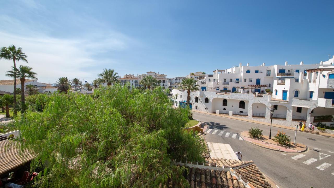 Lovely 2-Bed Apartment In Marina De La Duquesa Castillo de Sabinillas Exteriér fotografie